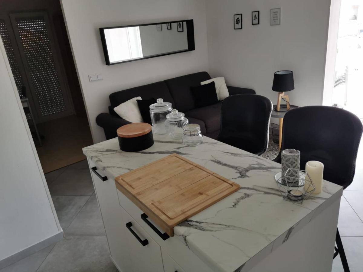 Apartman Blaslov Zára Kültér fotó