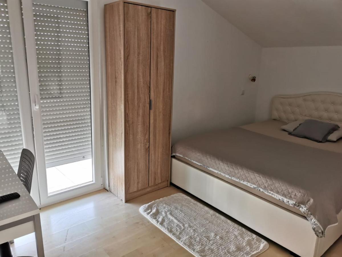 Apartman Blaslov Zára Kültér fotó